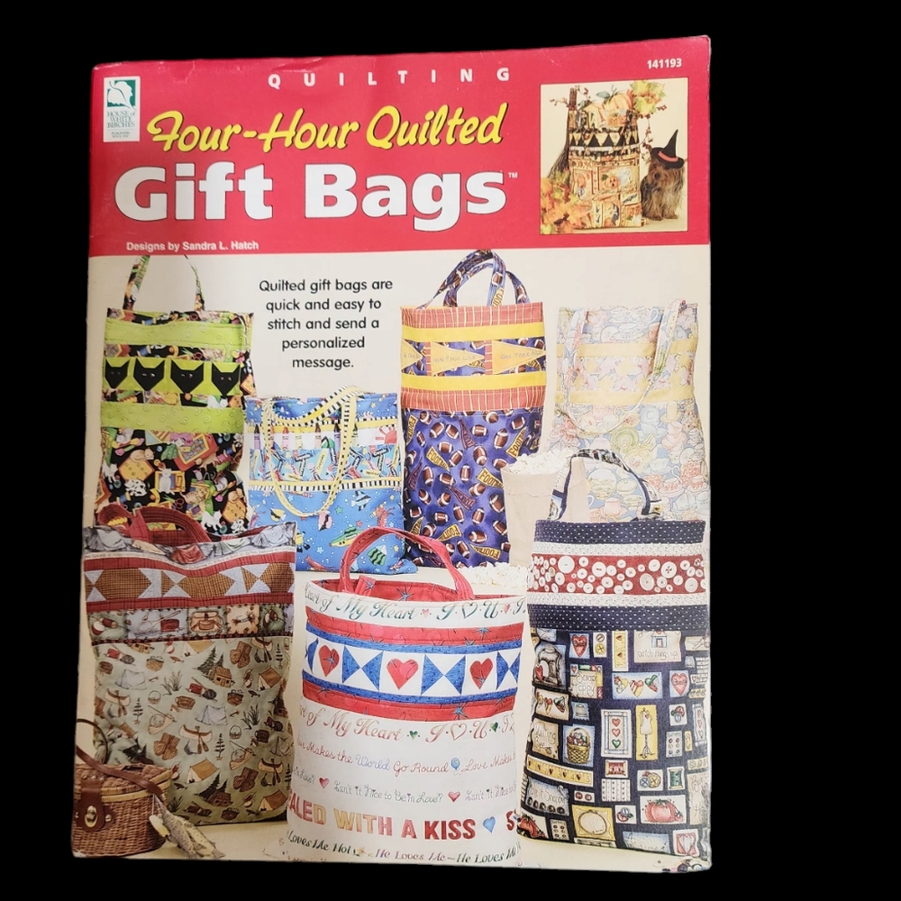 Four hour quilted gift bags patterns by House of White birches  paperback